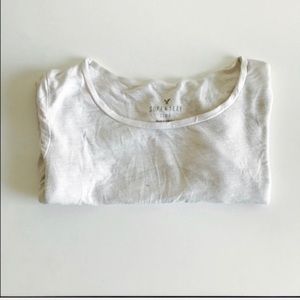 🔥American Eagle T-shirt